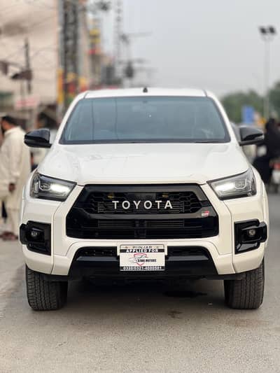 Toyota Hilux 2023
