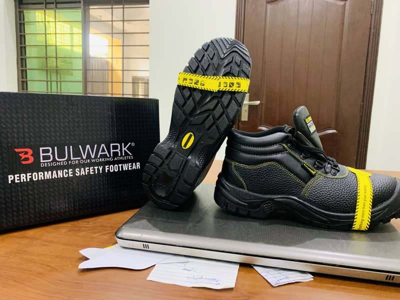Safety Shoe 3