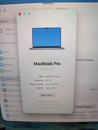 MacBook M1 Max  14 inch Display 32/512