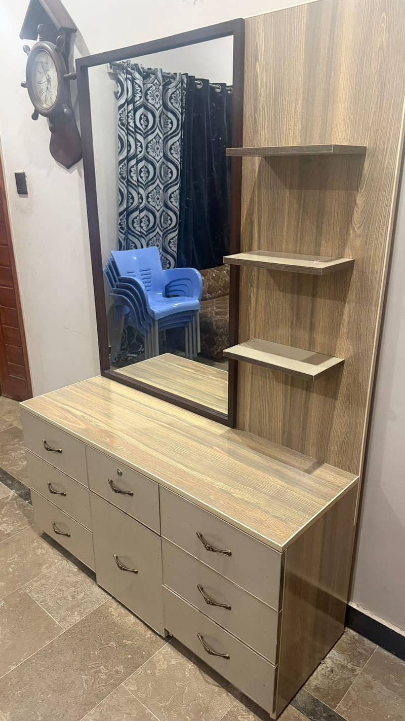 Dressing Table 1