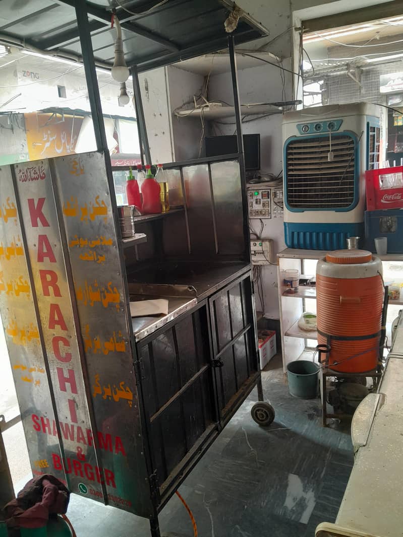 burger shawarma counter 2