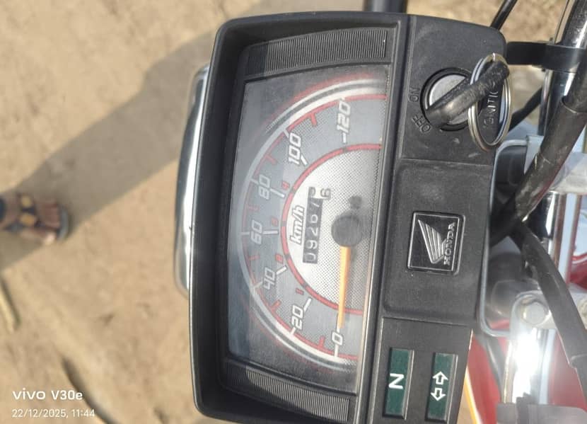 Honda CD-70 2024/25 6