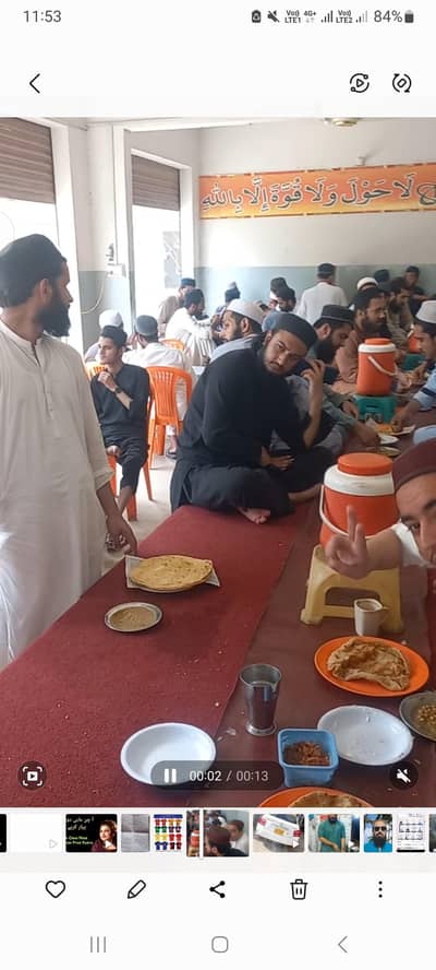 urgent sale karna hy chay pratha or salan roti  ka hotal for sale