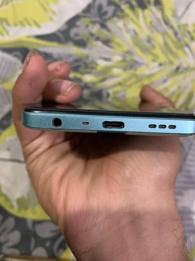 Oppo A58 10/10 condition all okey hai with box