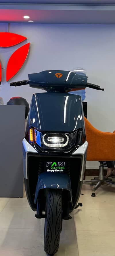 New Yadea Rubin Electric Scooty 2026 Model Better/Evee/Eveon/Ramza