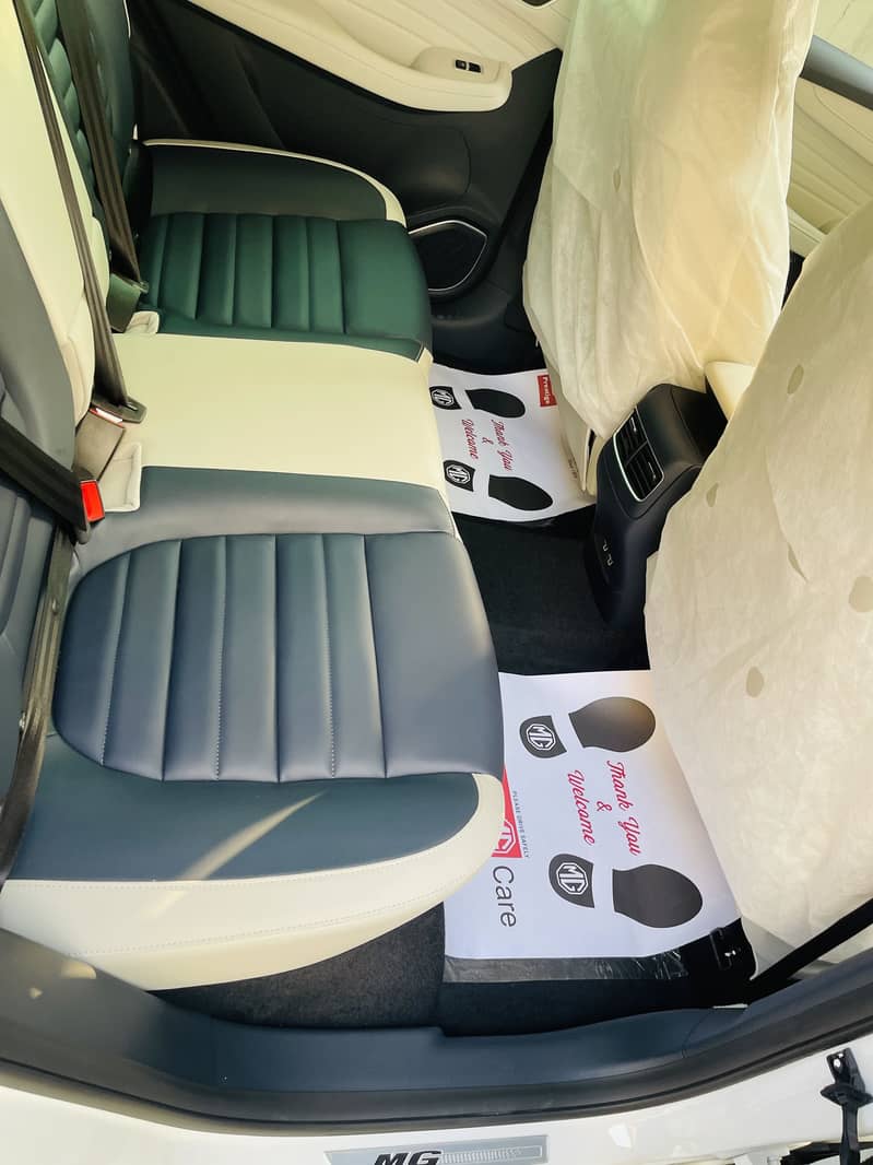 MG HS PHEV brand new 3