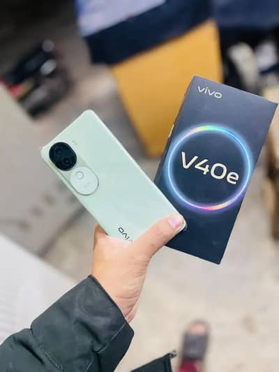 Vivo V40e