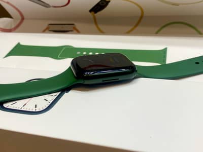Apple Watch Series 7 45MM Green Colour[99% Battery Health]