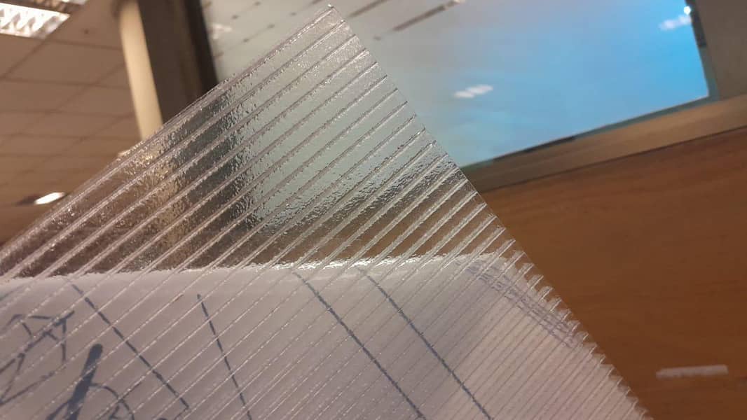 Polycarbonate Hollow/Solid Sheets 6