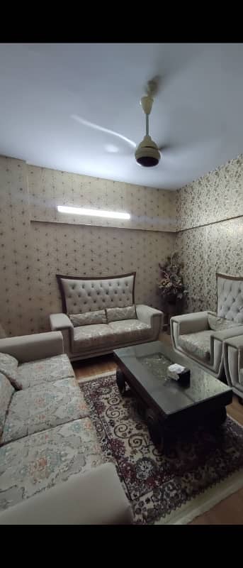 Flat 2beds dd ist floor with lift facility like new for rent in gulistan e jiuhar near munaear choirangi.