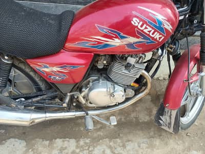 Suzuki GS 150 SE /Model 2021/call +Whatsapp 03071113401