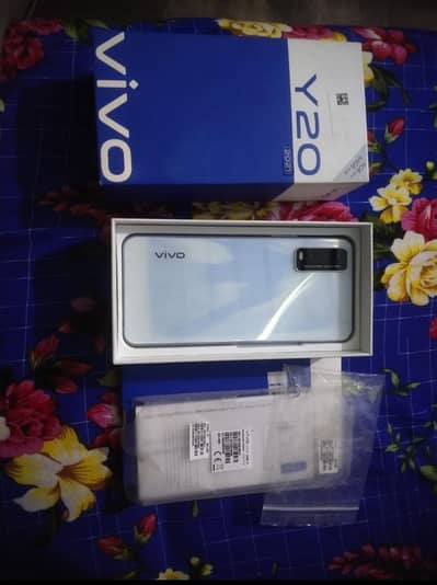 Vivo y20 ram+memory 4/64 10/10 condition my Whatsapp 03462595041