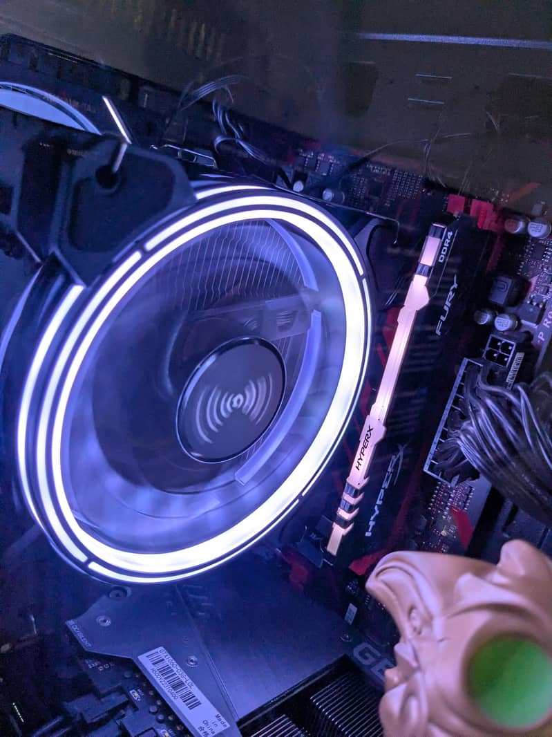 Gaming PC / setup / working PC / computer 9