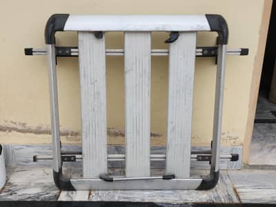 car roof railing