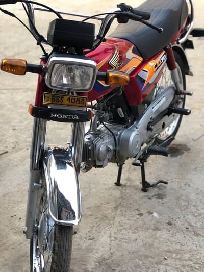 HONDA CD 70