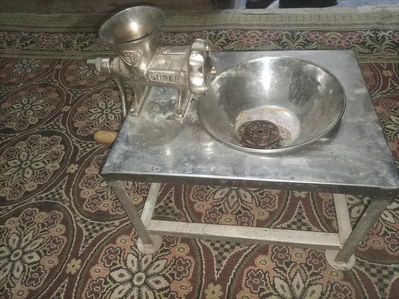 قیمہ، مشین بالکل نیو کنڈیشن میں ھے 2