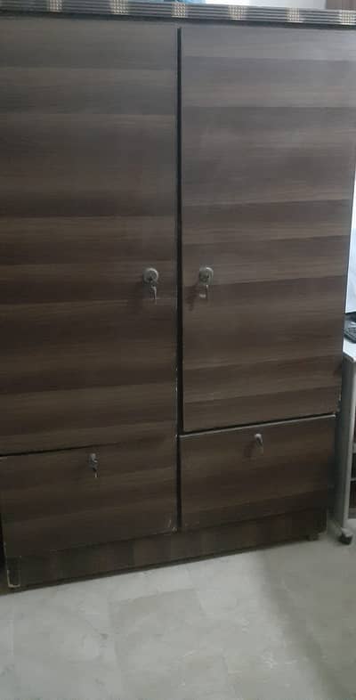 2 Door Almari with Locker