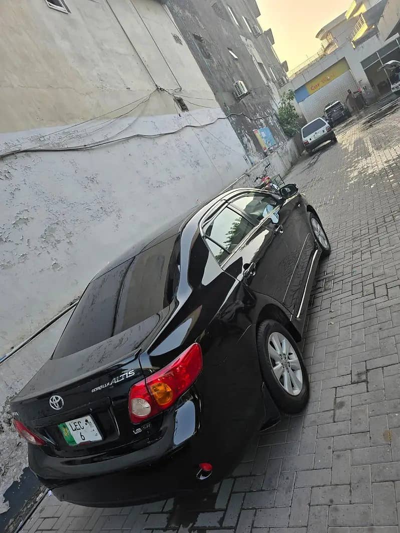 Toyota Corolla Altis SR 1.8 2010 1