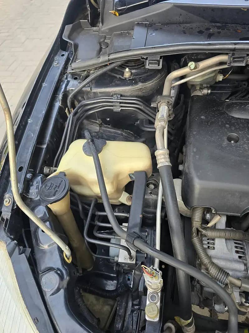 Toyota Corolla Altis SR 1.8 2010 12