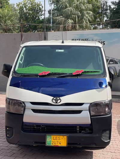 Toyota HIACE for Sale