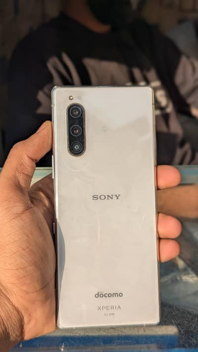 sony Xperia 5