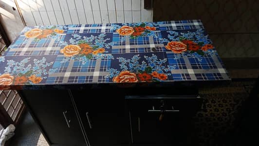 Wooden Iron Stand 4 Month Used