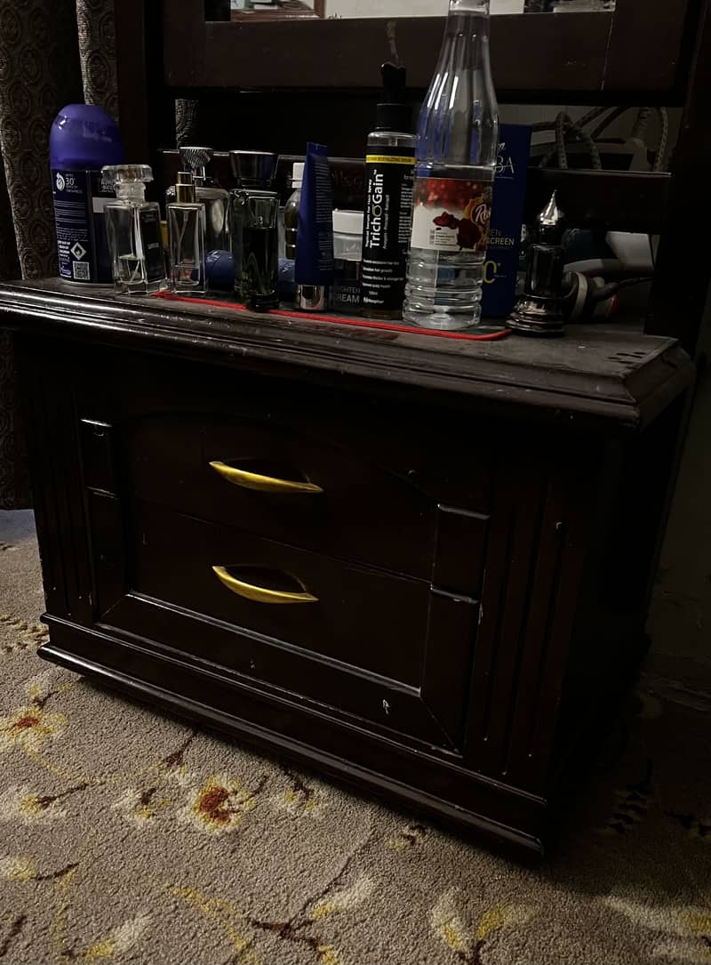 Full-Length Dressing Table with Mirror - Solid Wood 1