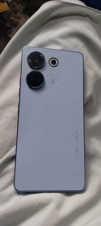 Tecno camon 20 for sale 8 256