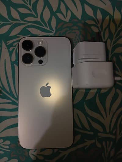 14 pro max 256GB GOLD FU NON PTA