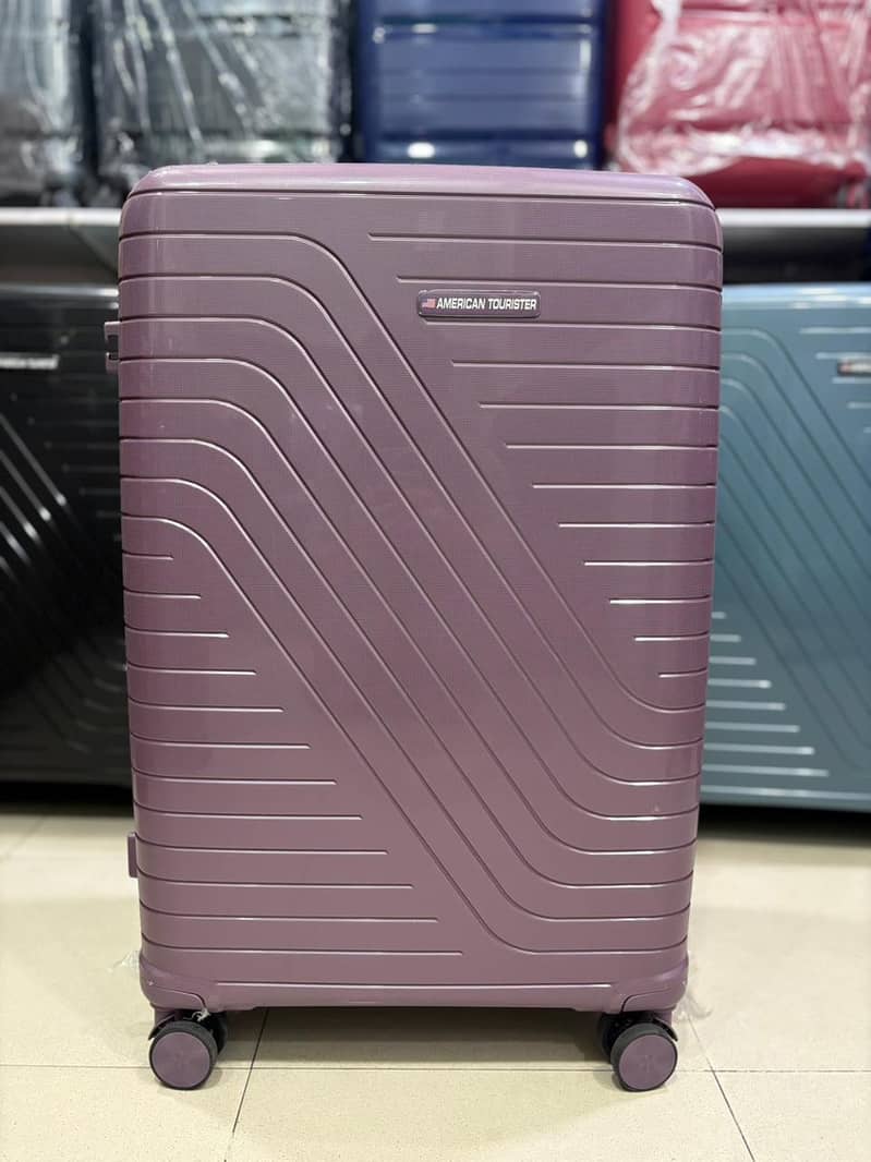 AMERICAN TOURISTER 4