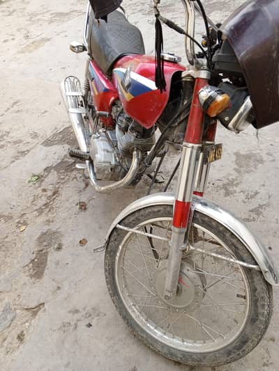 Honda 125 2004 model