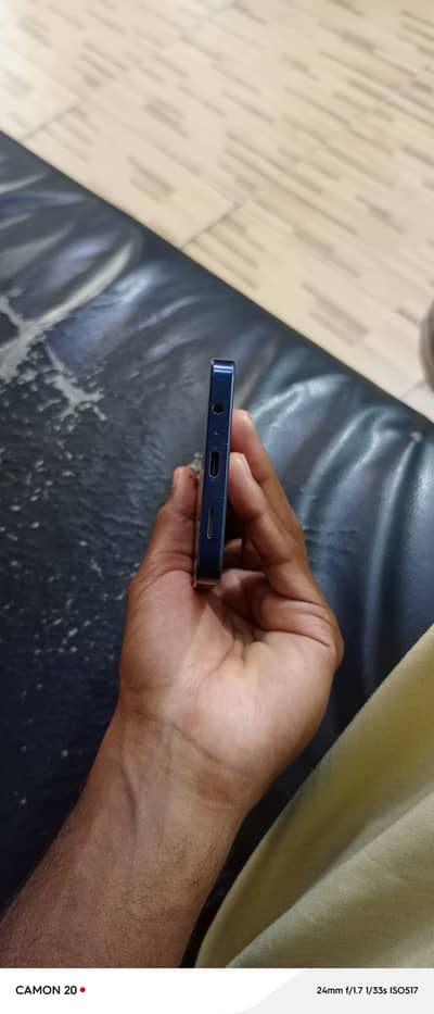 sumsung A06 10 bye 10 condition  back py papar laga hy All okay