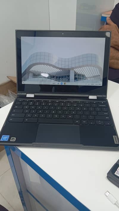 Lenovo 500e 2ndgen Chromebook
