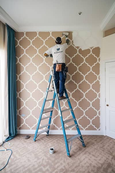 Apna ghar paint  karwayen har kisam ka paint polish furniture polish