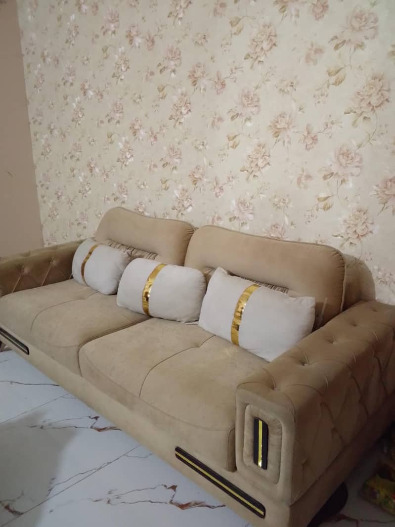 Sofa set 8