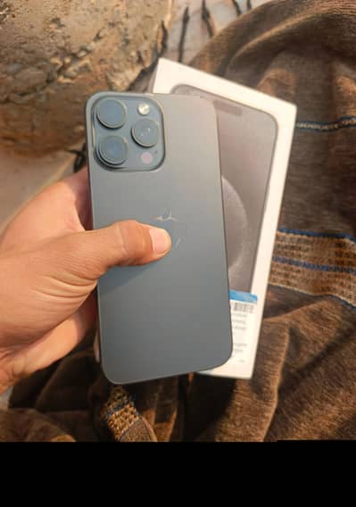 iPhone 15 pro max 256gb