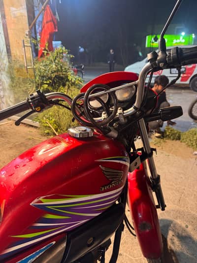 Good condition 69000 km chali ha