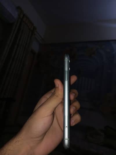 IPhone 11 Non PTA Factory Unlocked 128Gb