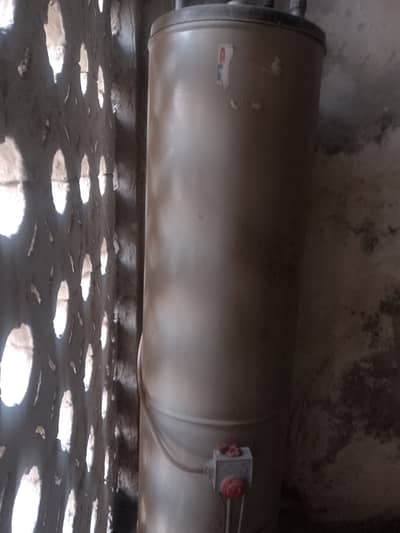 Water Gas Geyser 30 Gallon