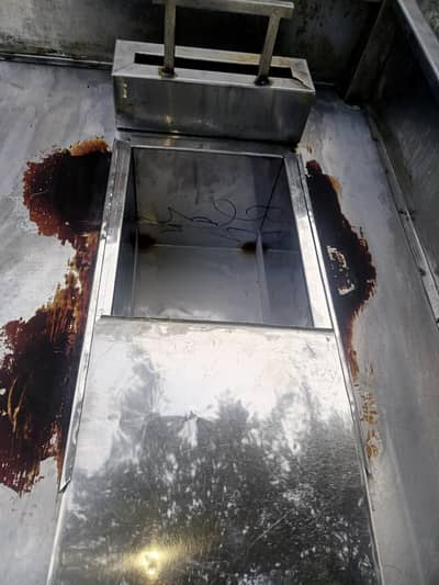 fries counter with hot plate and deep fryer