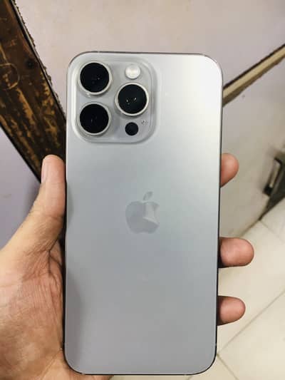 I phone 15 pro max water pack