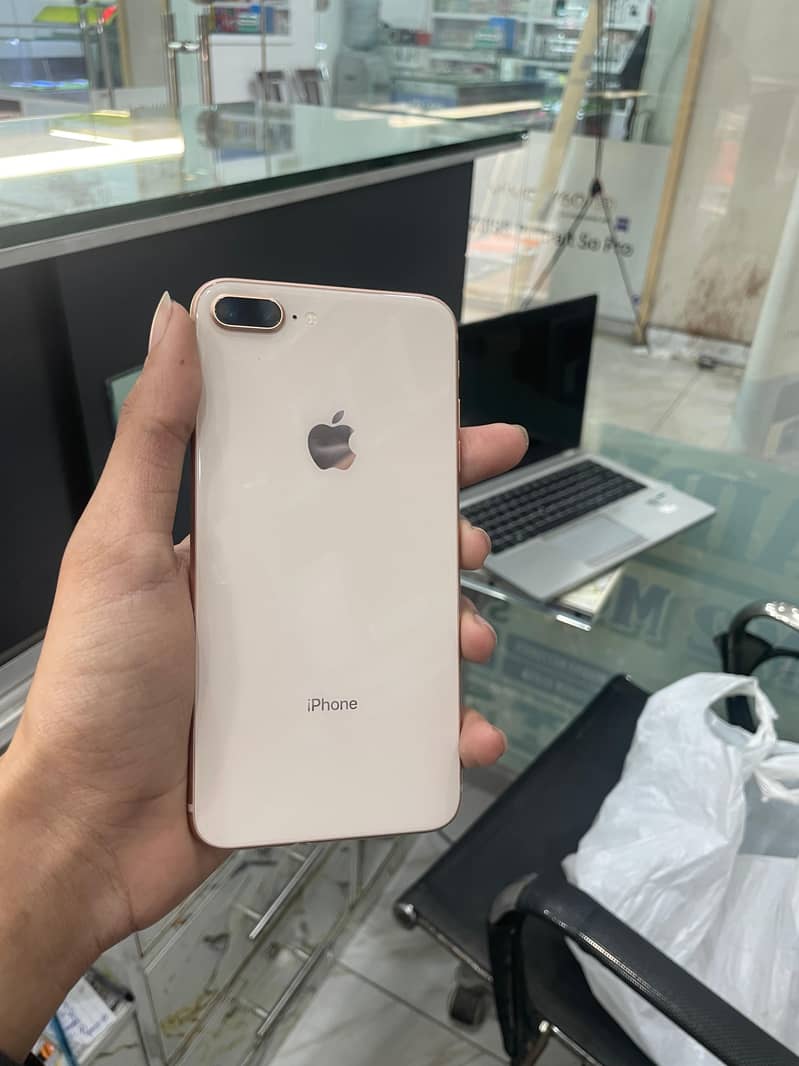iphone 8 plus 2