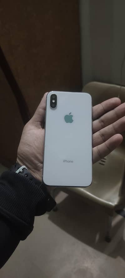 I phone x  factory unlock All original  64 gb 03182745788