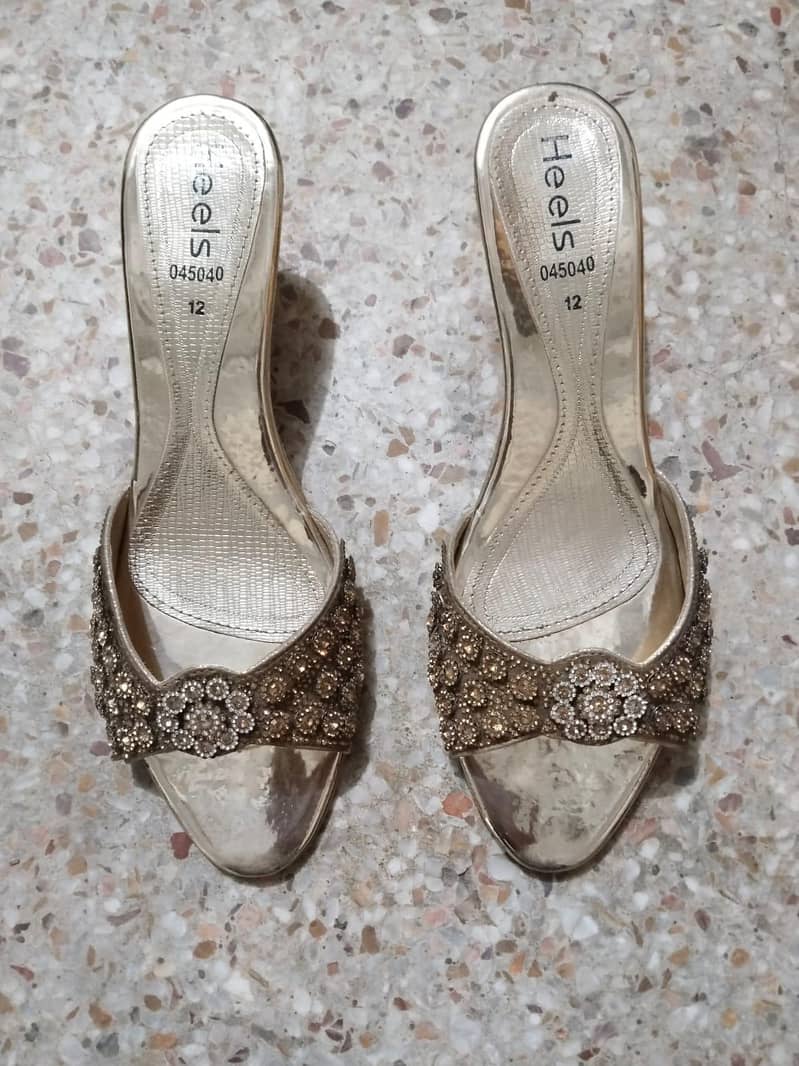 Heels 0