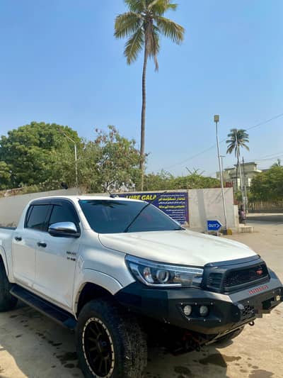 TOYOTA REVO 2018 PUSH START