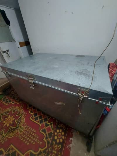 steel baksa steel trunk , showcase dressing table