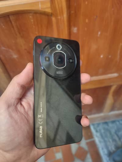 Nubia Focus Pro 5G