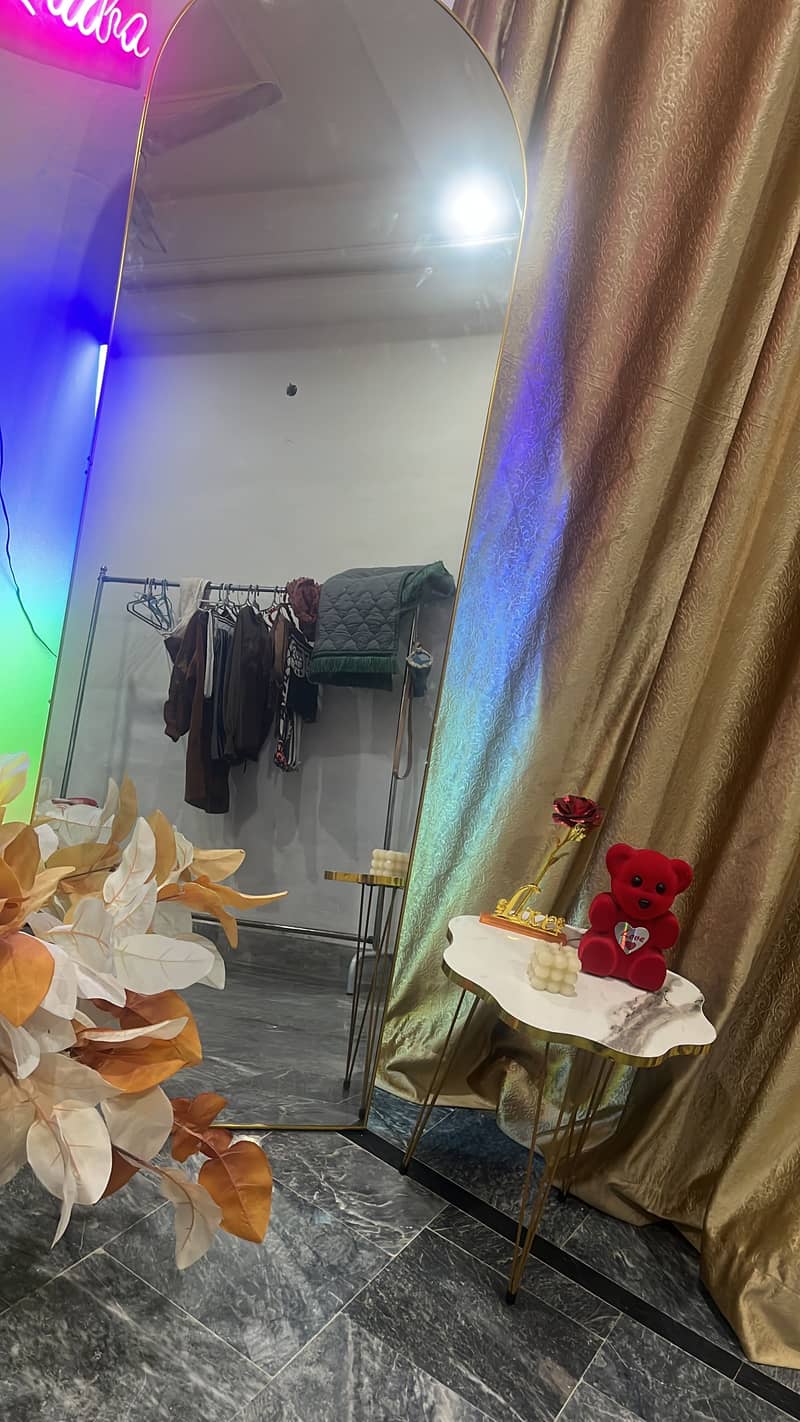 Full length mirror 6 fit 0