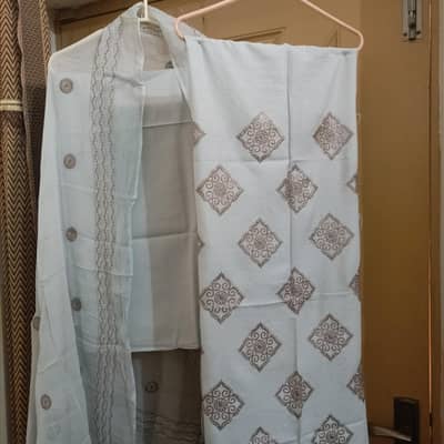 ALKARAM BRAND KHADDAR 3PC EMBROIDERED