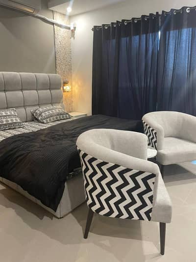 Short time 1bed ROM full furnished apartments safe and scour 100%coupe allow